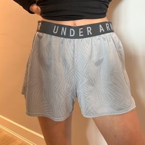 UNDER ARMOR running shorts